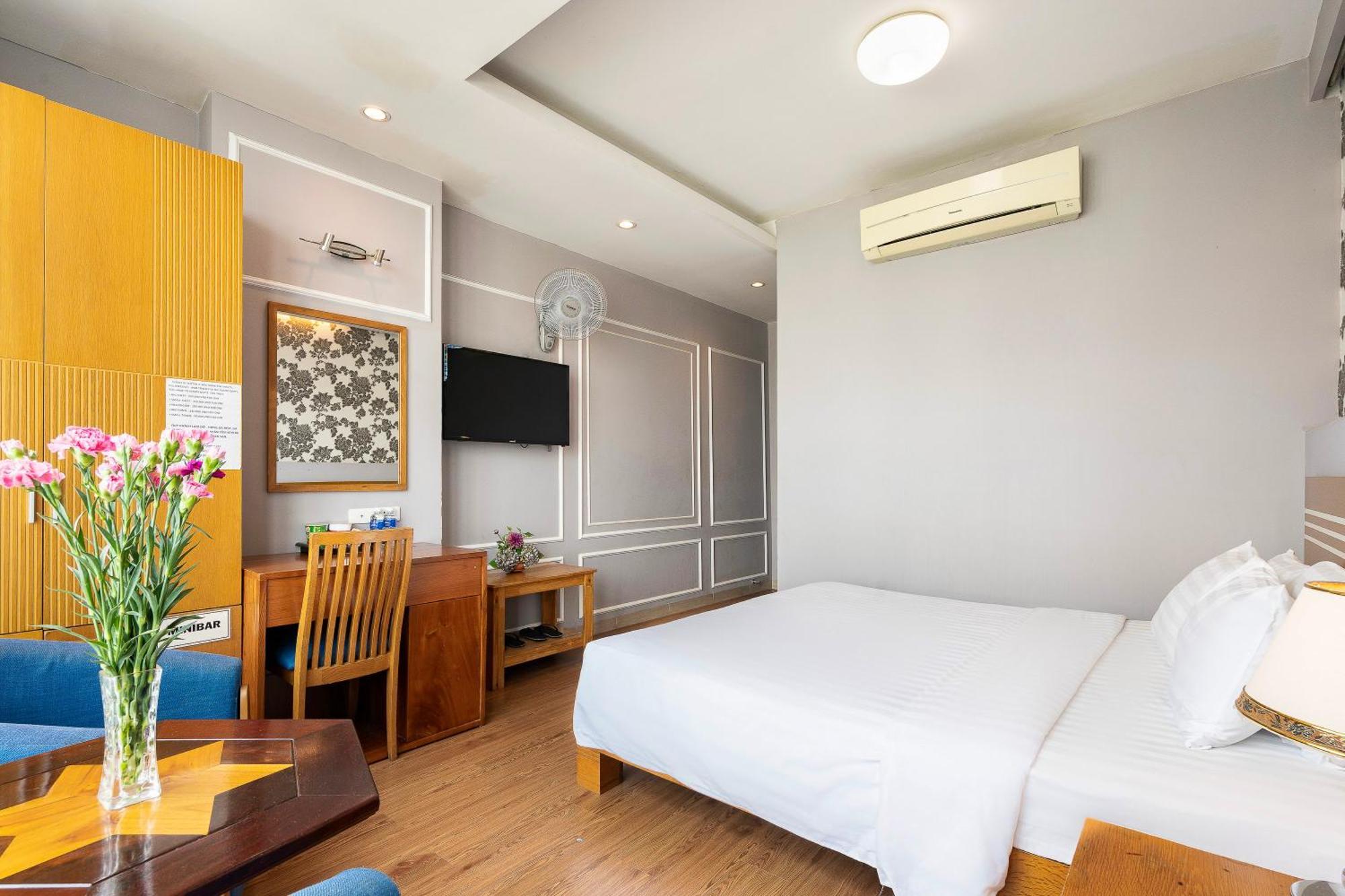 Lucky Star Hotel - Bui Vien Walking Street Bandar Ho Chi Minh Luaran gambar