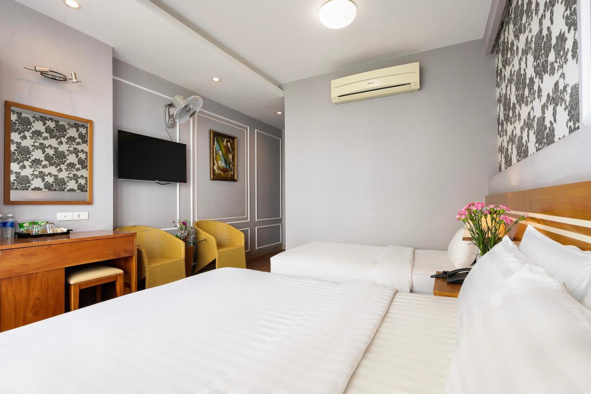 Lucky Star Hotel - Bui Vien Walking Street Bandar Ho Chi Minh Luaran gambar