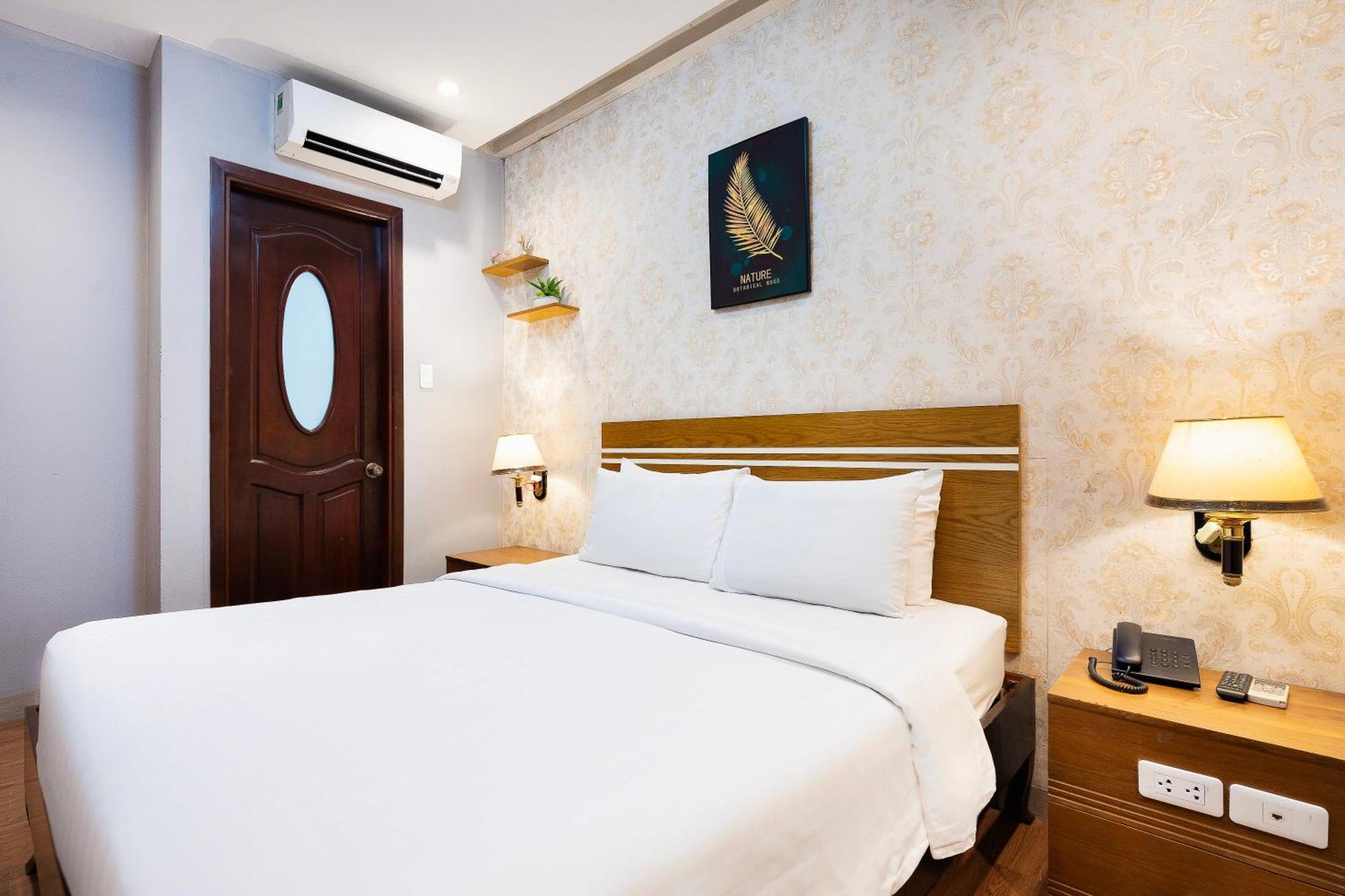 Lucky Star Hotel - Bui Vien Walking Street Bandar Ho Chi Minh Luaran gambar